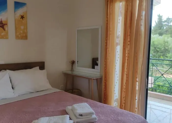 Kalliope Tsoukaládhes