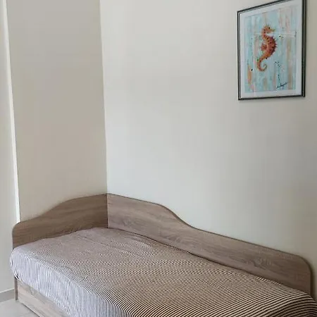 Kalliope Apartment *