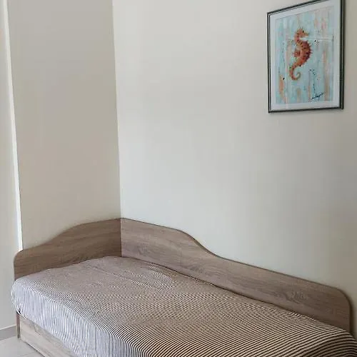 Kalliope Apartment *